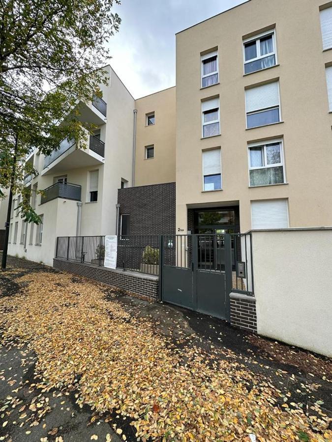 Appartement Avec Vue Sur Jardin Paris-Disney-Parking Prive 'Pkn Meaux' Exterior photo